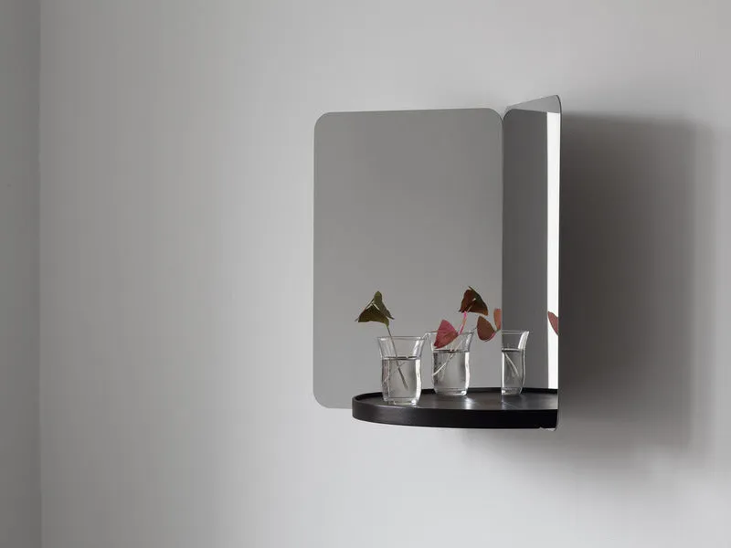 124° Mirror with Tray