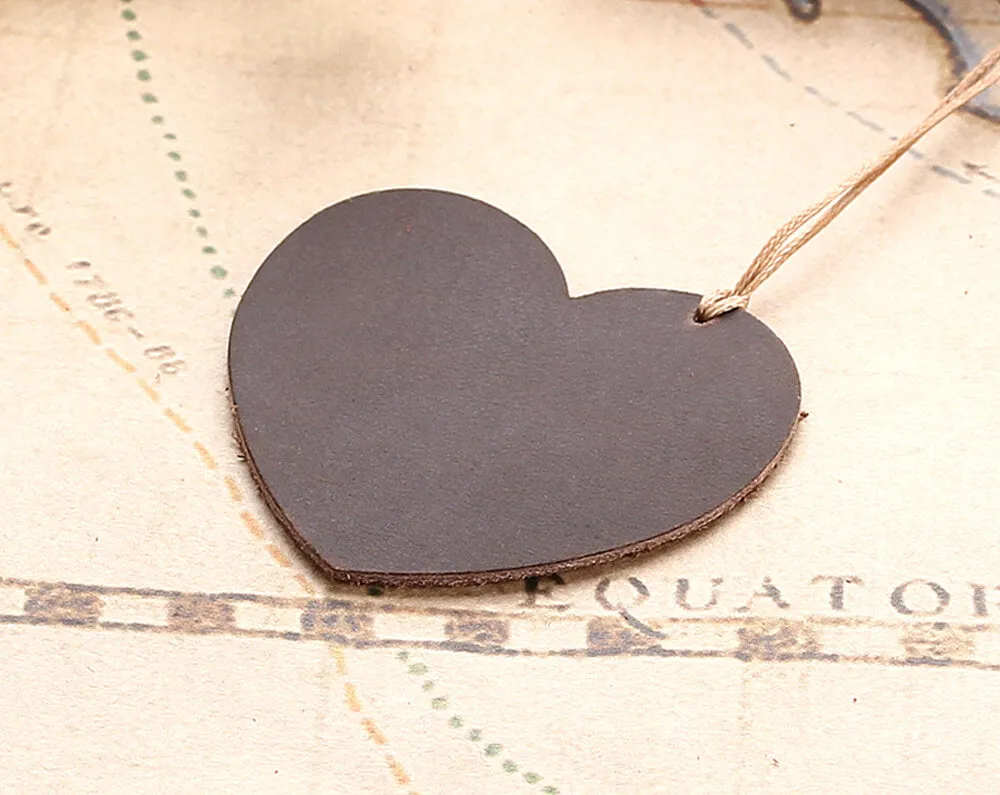 2PCS Rustic Heart Shape Leather Bookmarks for Lovers