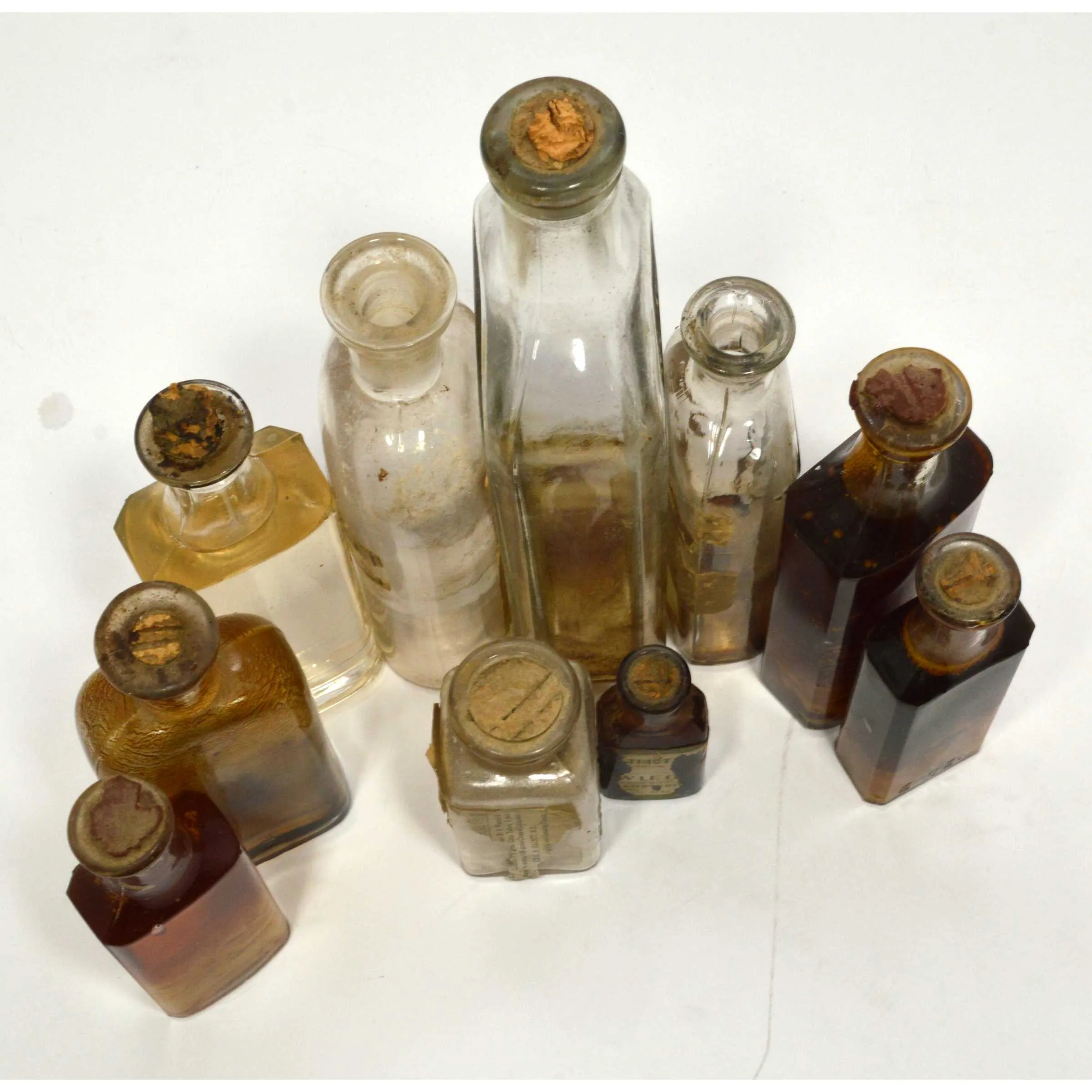 Antique BOTTLE LOT OF 10 MEDICINE-CURES Paper Label & Contents APOTHECARY / DRUG