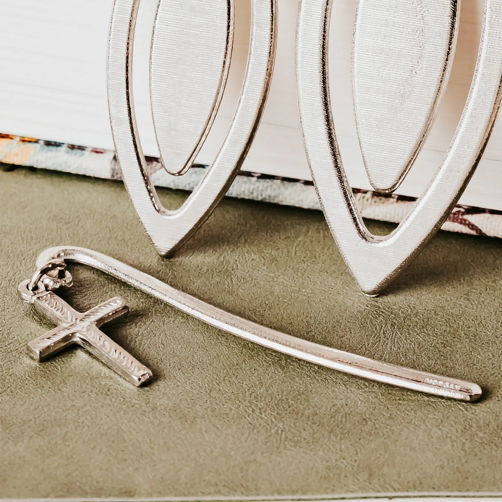 Bookmark Gifts - Monogram  Circle Small Book Clip  - Large Hope Angel Book Clip - Hook with Cross Charm