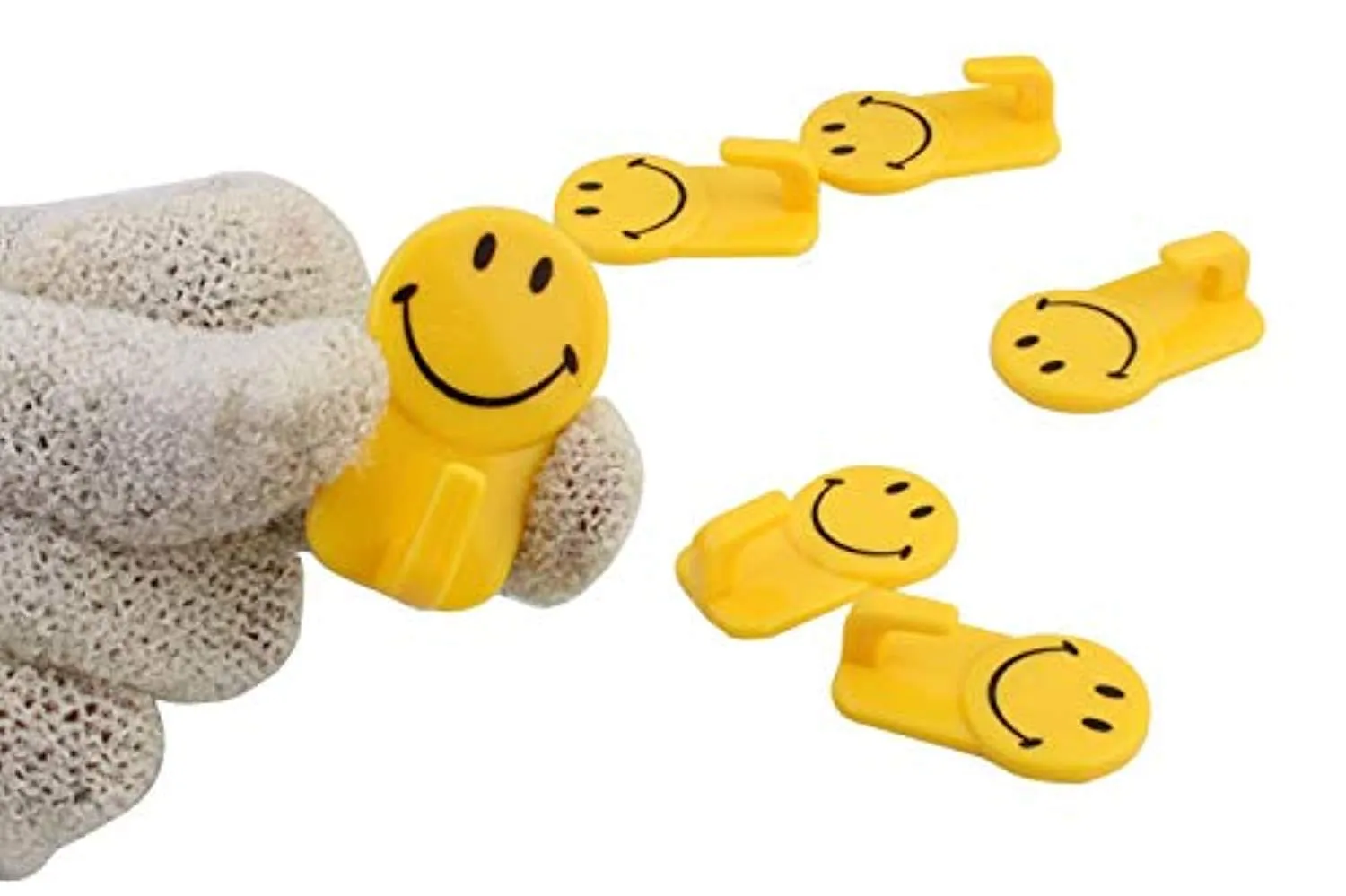 Electomania Self Adhesive Smiley Hooks Load Capacity 0.5kg Self Adhesive Plastic Hooks Load Capacity(3 Pieces)