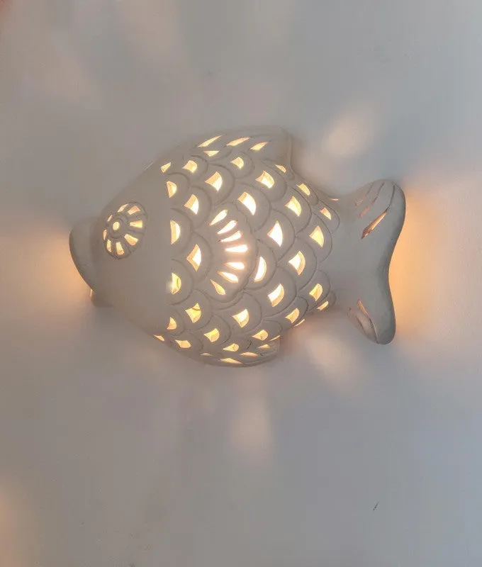 LIGHTING FIXTURE: 'Enchanted Fish' - Fish Sculpture Wall Lamp. Imported.