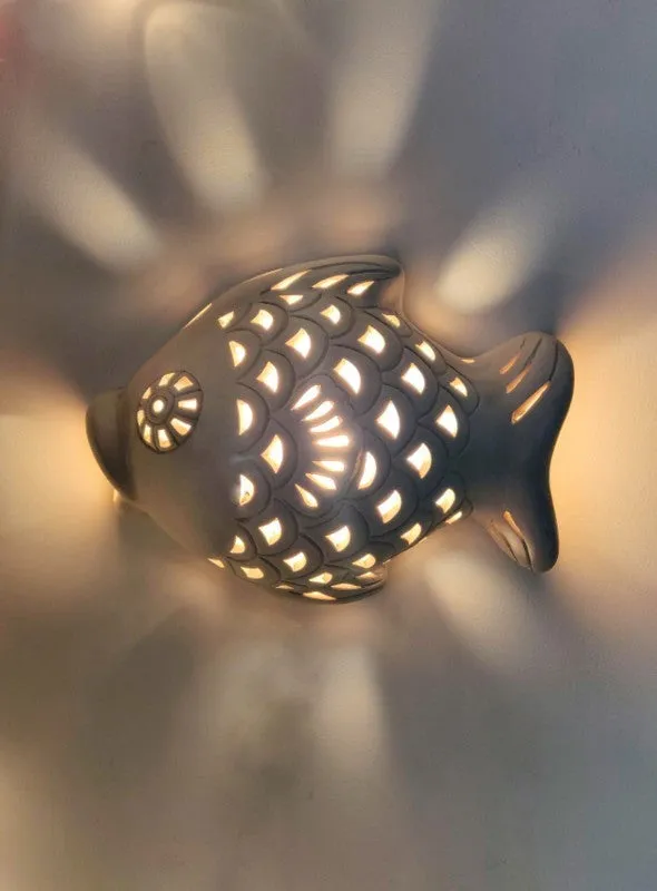 LIGHTING FIXTURE: 'Enchanted Fish' - Fish Sculpture Wall Lamp. Imported.